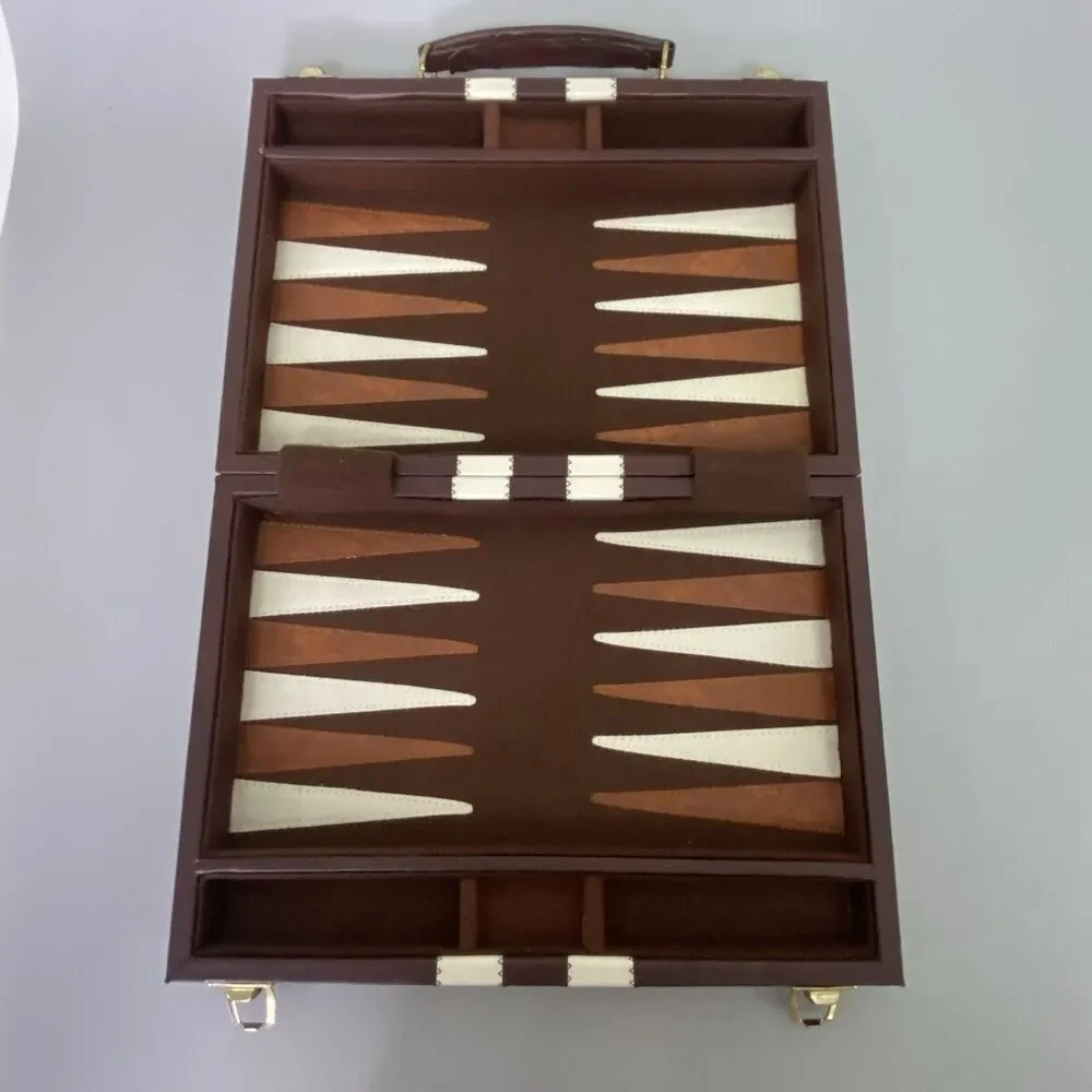 Vintage Backgammon Set Brown Travel Case Complete Dice Chips Folding Board New - Picture 7 of 13